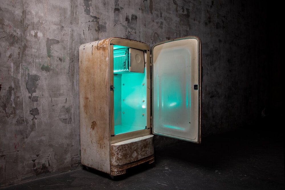 How to Dispose of a Fridge Freezer?