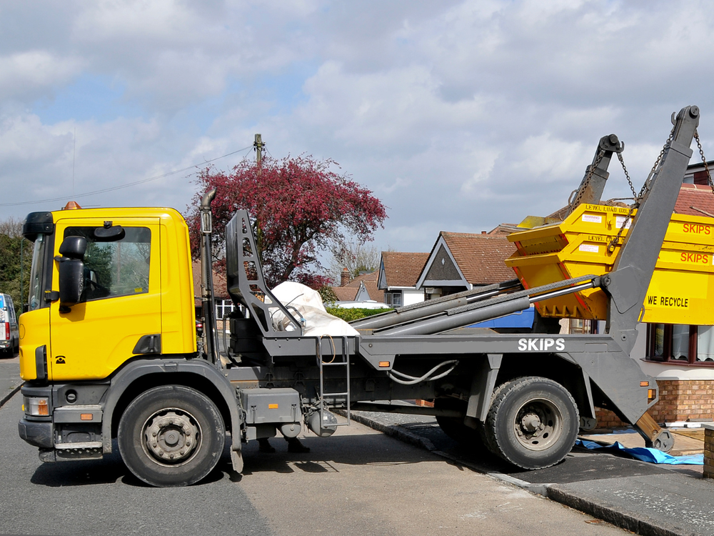 8-yard skip Manchester